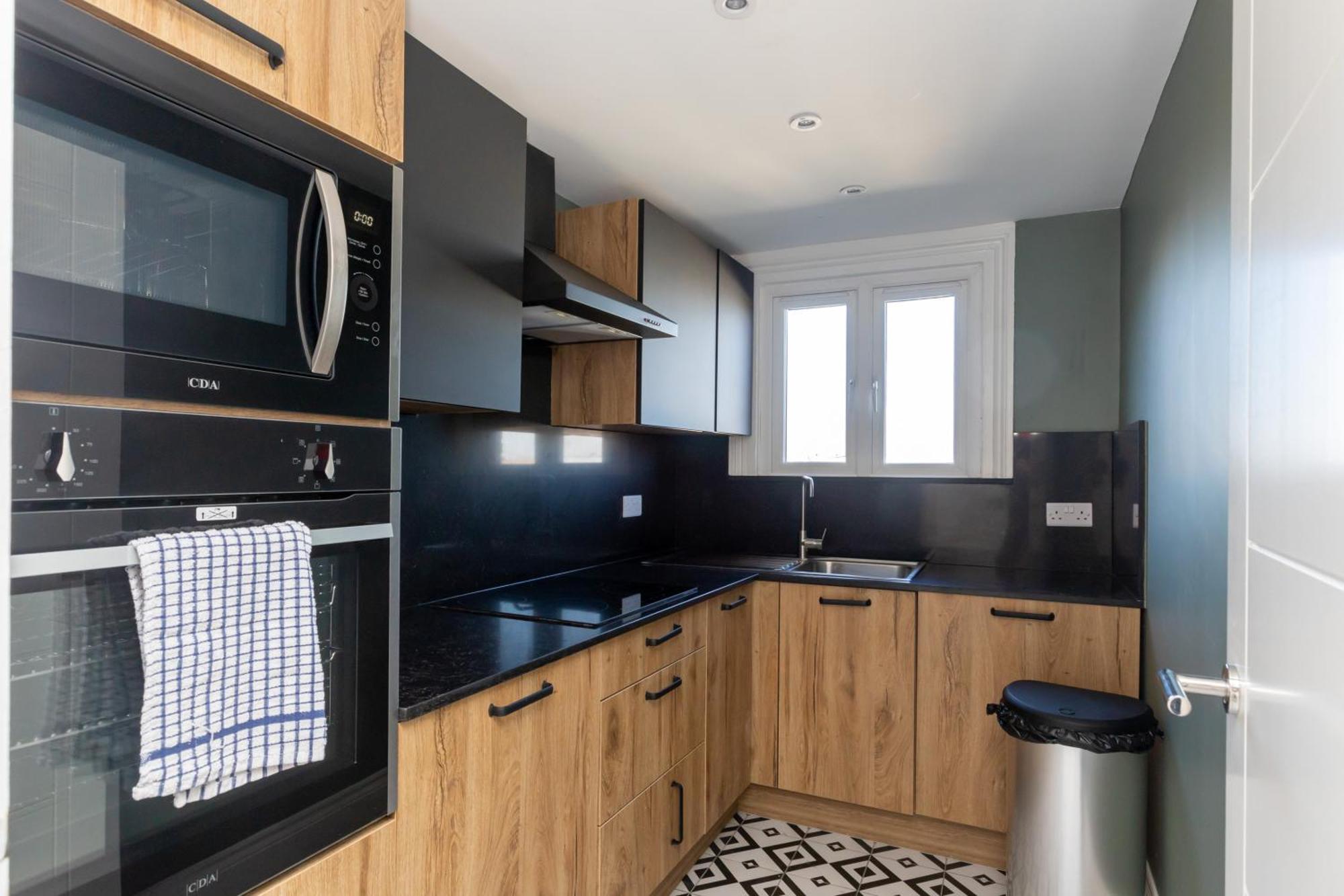 Апартаменты Spacious & Pristine 2Bd Flat - Balham Лондон Экстерьер фото