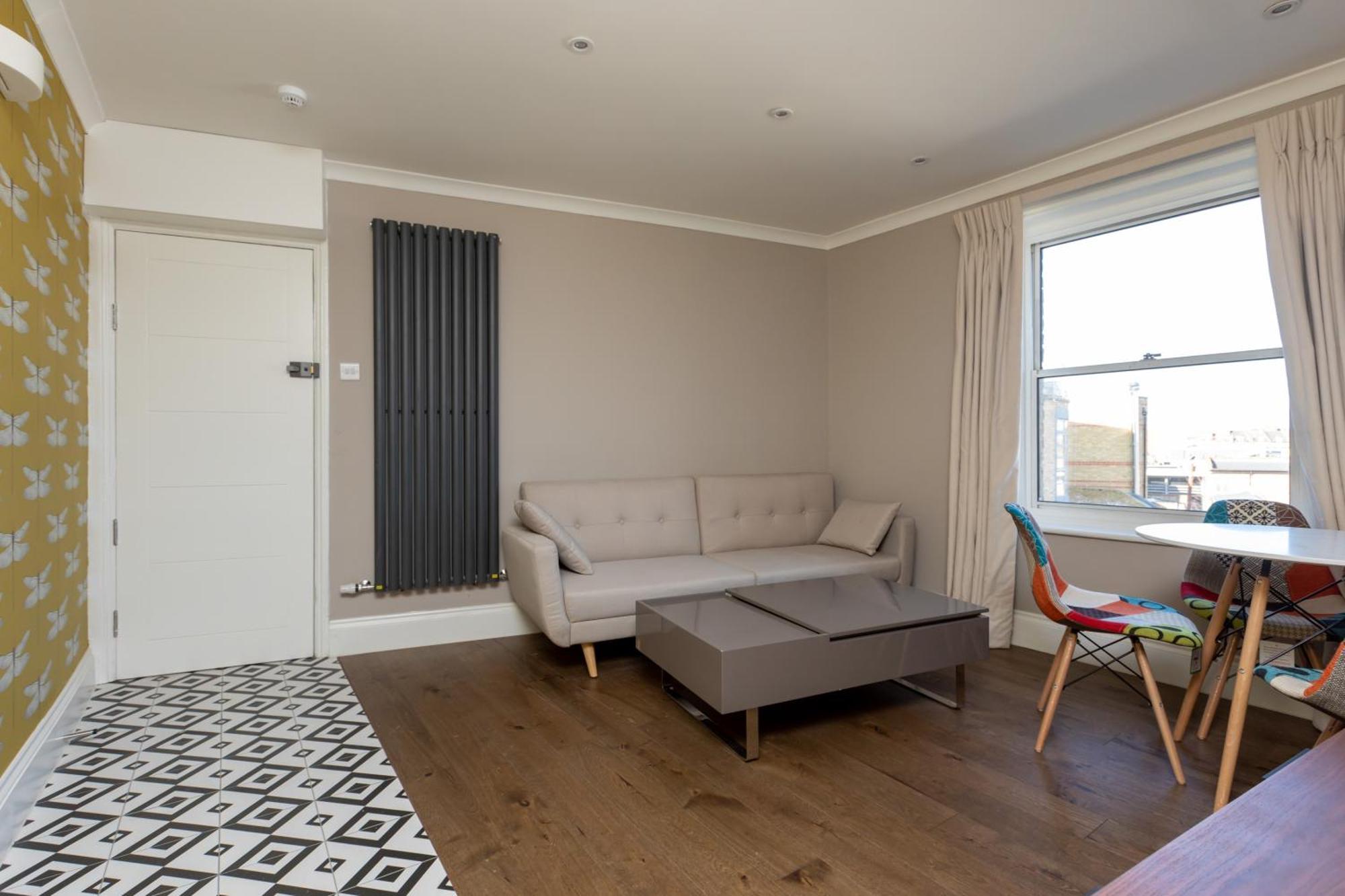 Апартаменты Spacious & Pristine 2Bd Flat - Balham Лондон Экстерьер фото