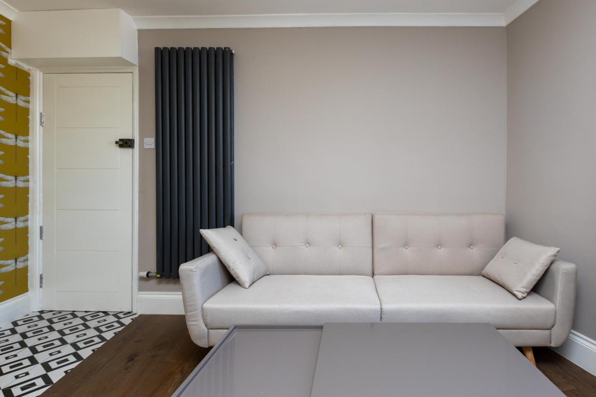 Апартаменты Spacious & Pristine 2Bd Flat - Balham Лондон Экстерьер фото